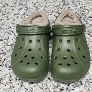 CROCS BAYA LINED KIDS SZ 2